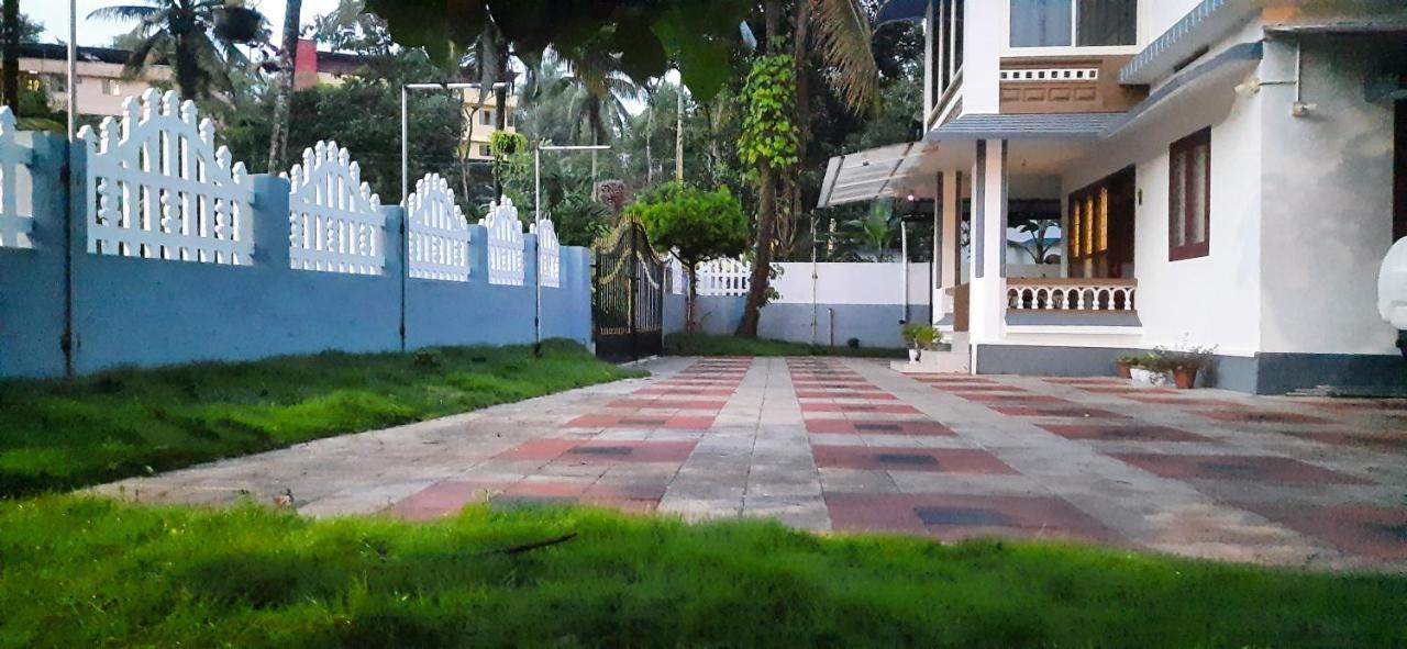Ferienwohnung Nest Mdy Mananthavady Exterior foto