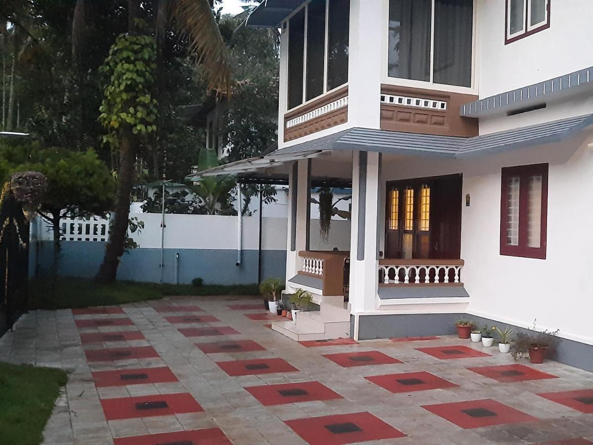 Ferienwohnung Nest Mdy Mananthavady Exterior foto